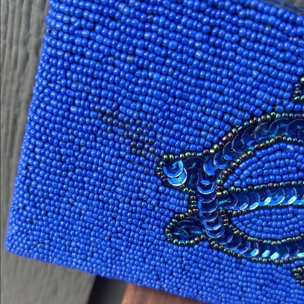 Beaded Blue Turtle Wristlet Clutch - Picture 8 of 13